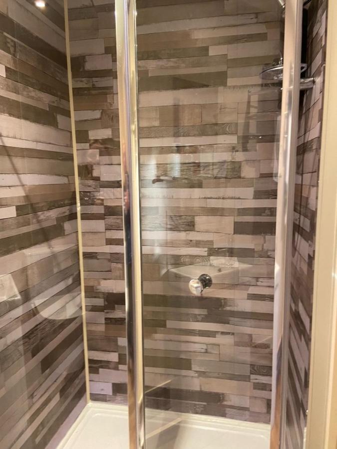 רדקאר The Beaches En-Suite Rooms מראה חיצוני תמונה